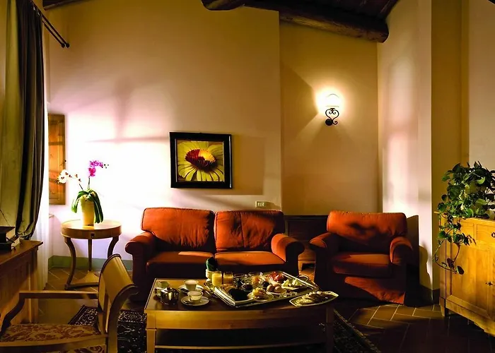 Borgo Di Fontebussi Фермерский дом *