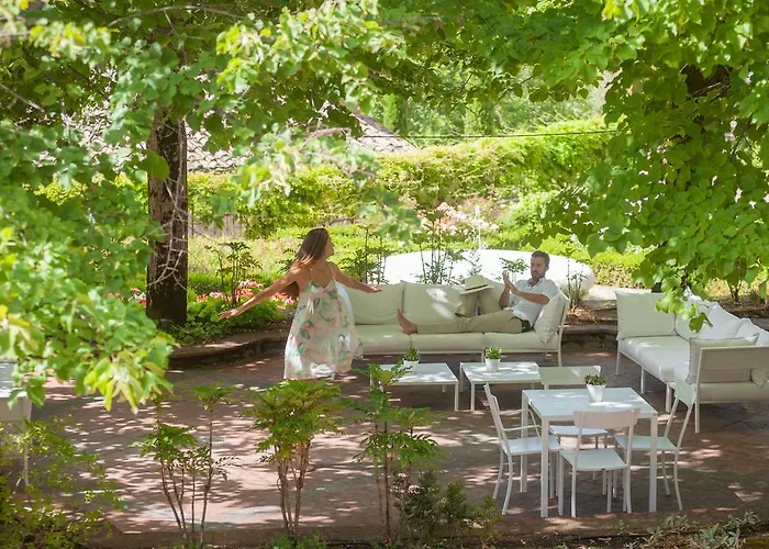 Borgo Di Fontebussi Фермерский дом *